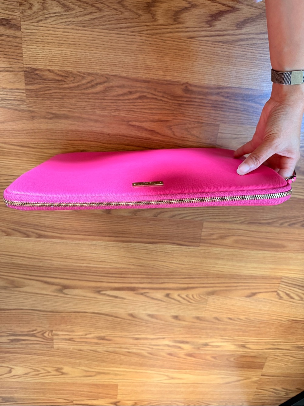 Kate Spade New York Bright Pink Laptop Sleeve Zip - Picture 8 of 11